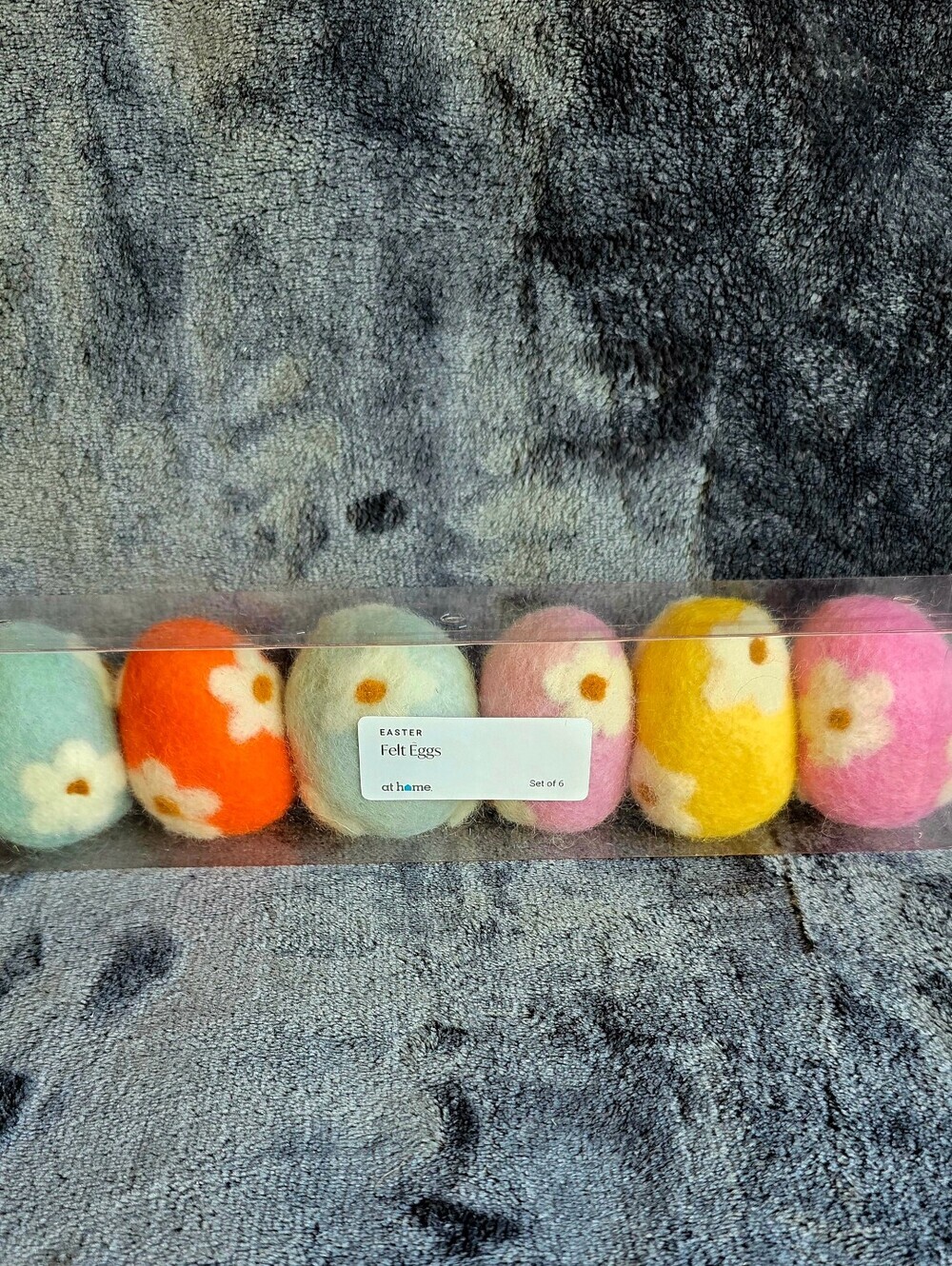 New 6-Count multicolor Eggs Easter spring home decor, Bowl / Vase filler